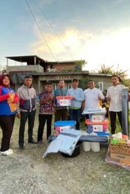 PMI Bukittinggi Salurkan Bantuan TDB kepada Korban Kebakaran di Agam
