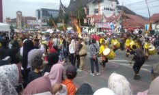 Pawai Alegoris 17 Agustus di Bukittinggi Diikuti Sejumlah Sekolah, Instansi dan Organisasi