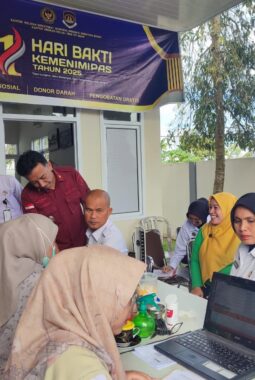 Sinergi Kemenimipas Bersama PMI Bukittinggi di Hari Bakti Imigrasi dan kemenimipas