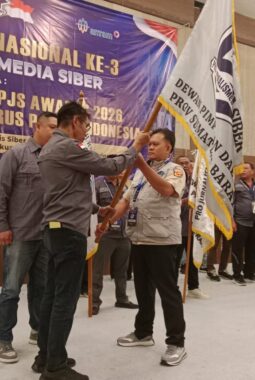 Pelantikan Pengurus DPD PJS Sumbar Serta Penyerahan Pataka Di Munas III PJS 