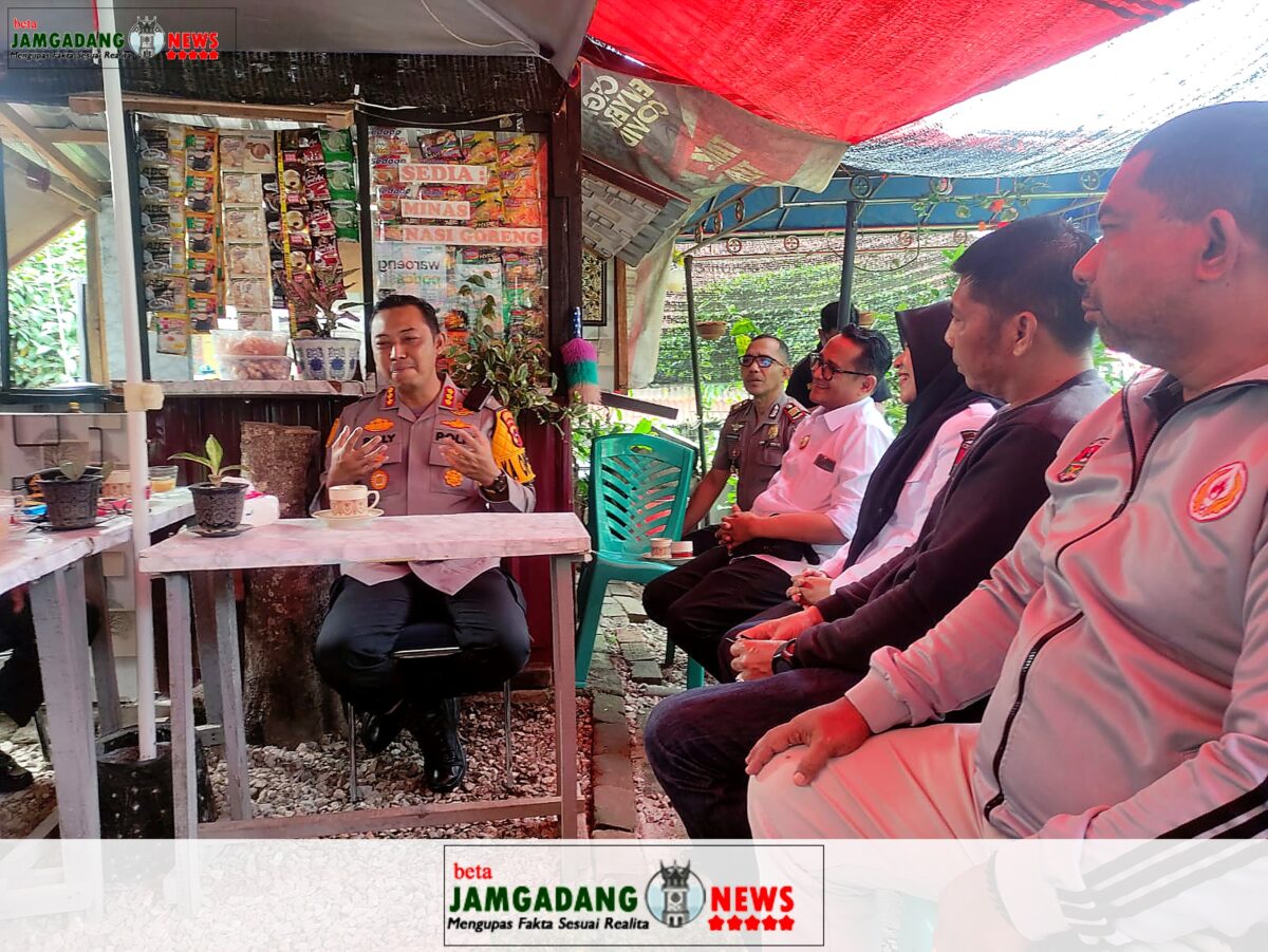 Kunjungi Bukik Cangang, Kapolresta Bukittinggi Tekankan Kamtibmas dan Pendekatan Humanis, Rabu (28/10/2026).