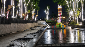 Kondisi seputar Taman jam gadang Bukittinggi sedang dalam perbaikan, Selasa (26/10/2026).